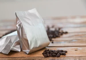 Mengapa Kemasan Aluminium Foil Jadi Pilihan Favorit untuk Produk Makanan dan Snack?