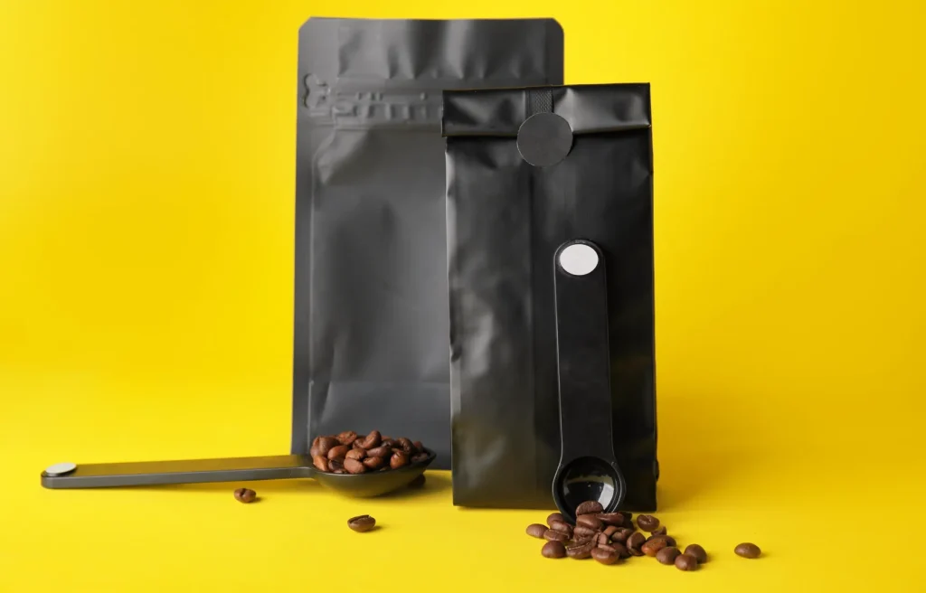 Bukan Sekadar Estetika: Fungsi Tersembunyi Kemasan yang Bikin Produk Anda Laris Manis!